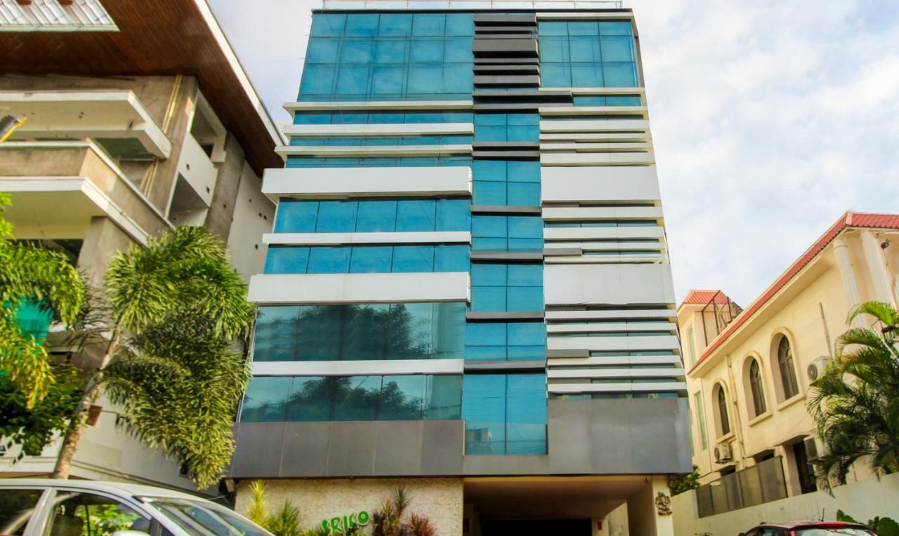 Treebo Srico, Banjara Hills Hotell Hyderabad Exteriör bild